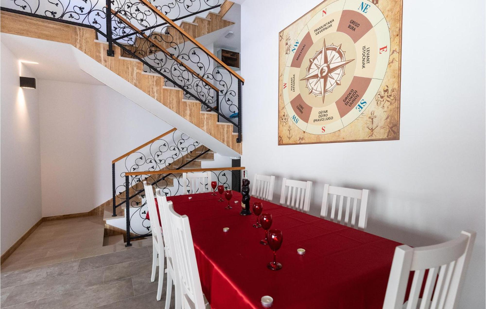 Lovely Home In Klek With House A Panoramic View Exteriér fotografie